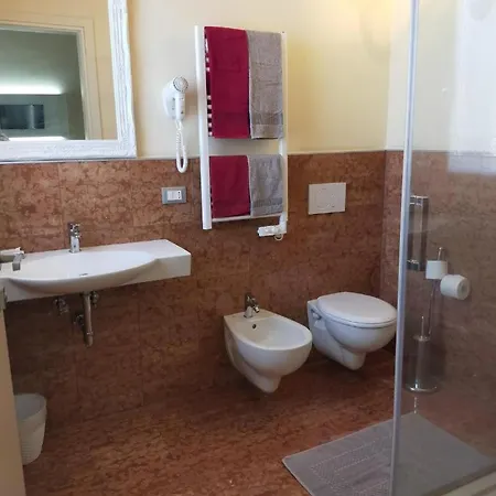 Venice Airport Erica 1 بيت ضيافة كامبالتو